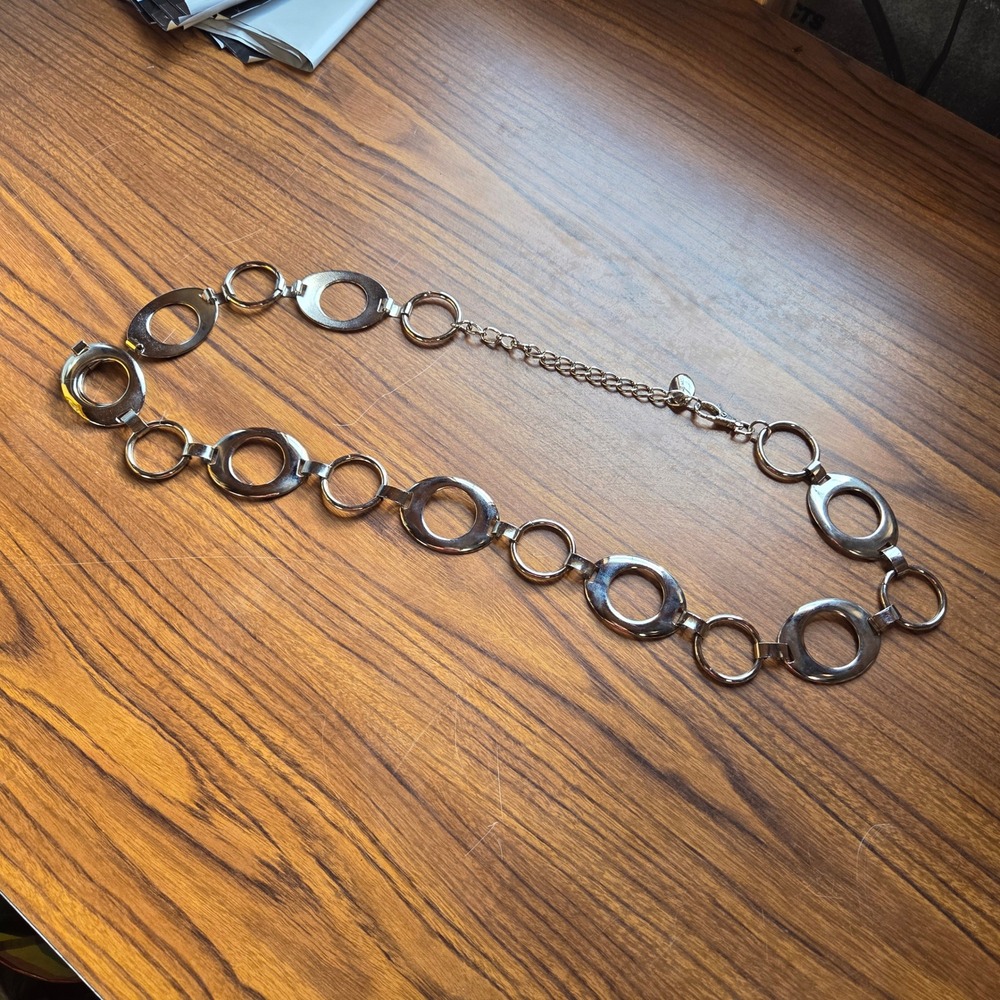 Nine West Silver Tone Chain Belt Adjustable Geometric Circle Oval Link Accessory